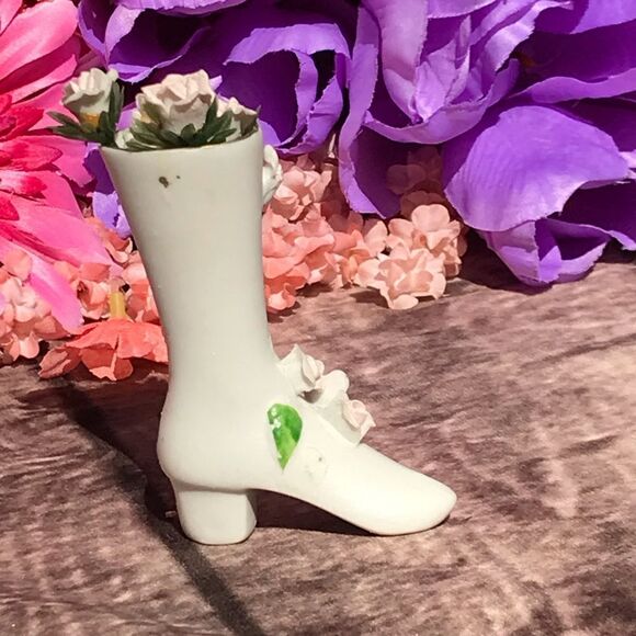 Vintage Porcelain Boot - Picture 3 of 8